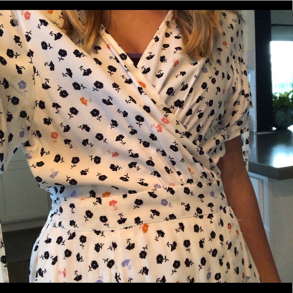 Olivaceaous dress